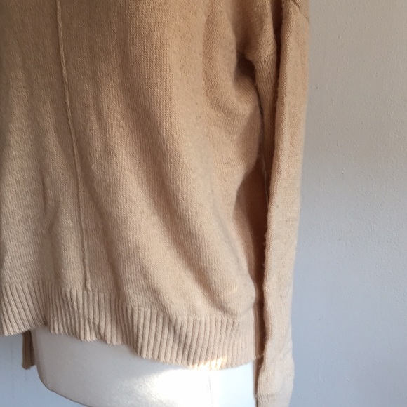 Club Monaco sweater - Picture 5 of 5